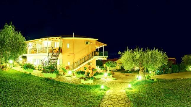 Matina Studios Никиана Экстерьер фото